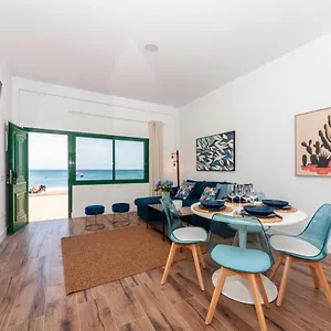 Apartamento Luxury Sea Front V, Playa Honda (Lanzarote)