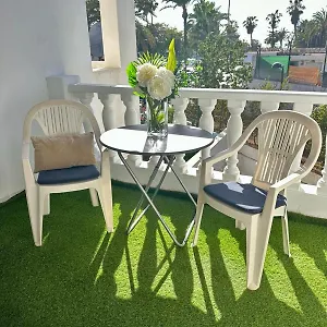 Sunny Sea View Center Of Americas Apartment